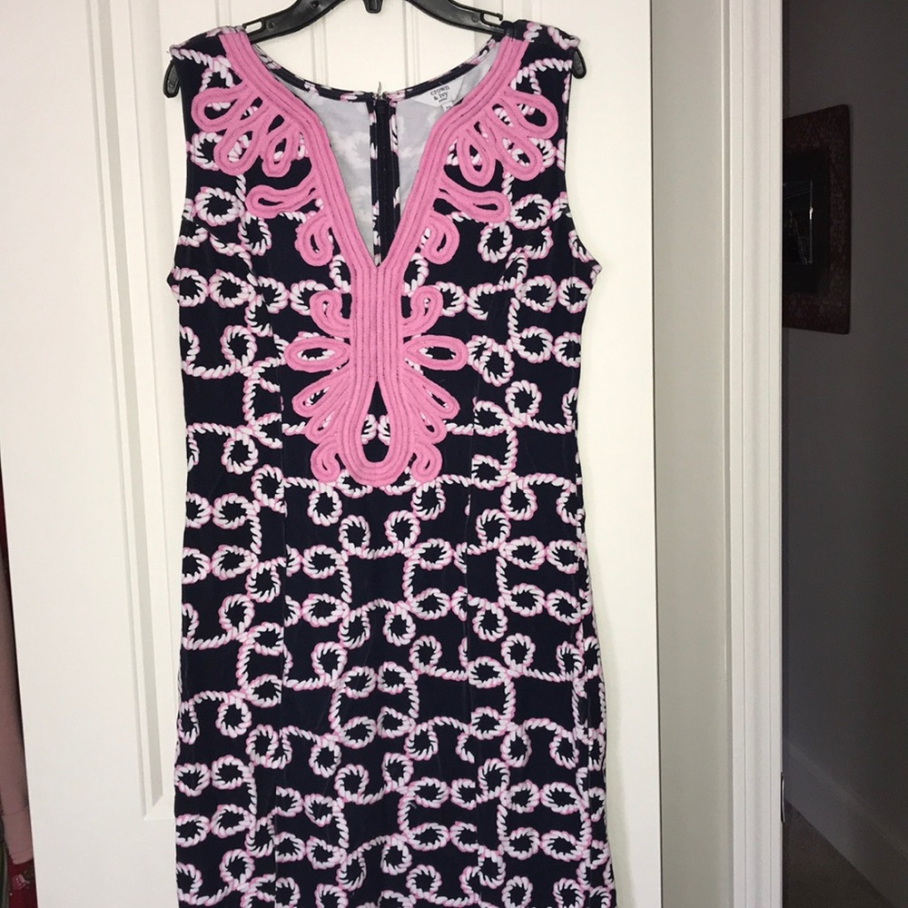Navy and Pink Crown & Ivy Sleeveless Dress